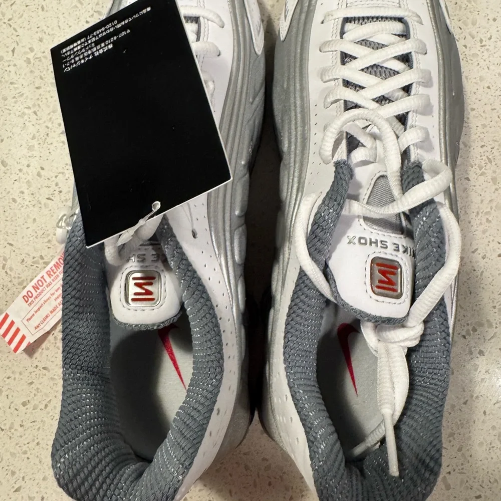 Nike Shox Men 8.5 2019 R4 Retro 'Comet Red' 2019 NWT Fight Club NWOB - Picture 5 of 12